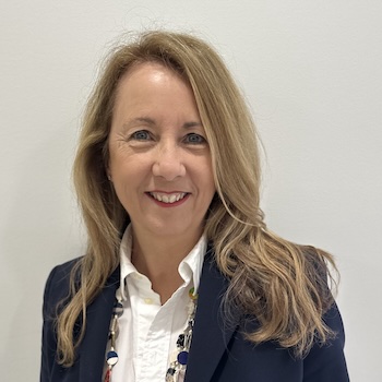 Dr Jacqueline Small 